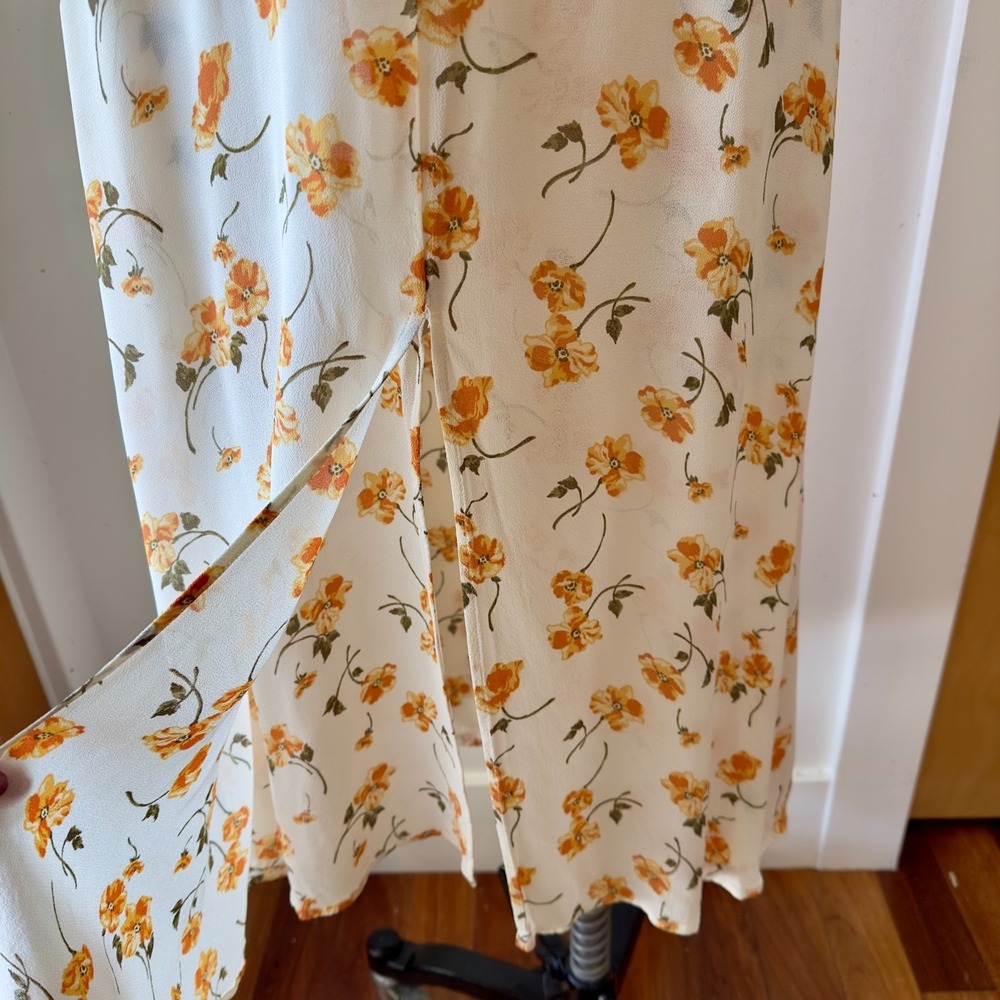 Reformation Floral Wellfleet Back Cutout V-neck Midi Dress-Sz 12-Limonada Print - Picture 3 of 16